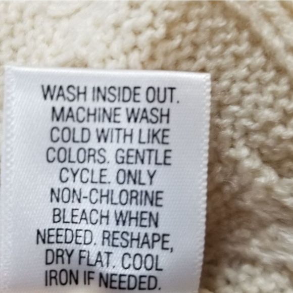 DANA BUCHMAN BNWT Cable Long Sleeve Sweater LARGE - Picture 8 of 8